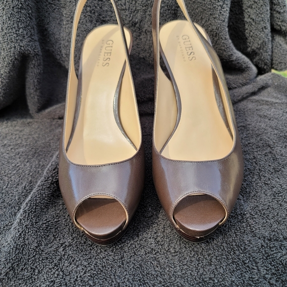 Womens Guess Brown heels - Picture 2 of 7